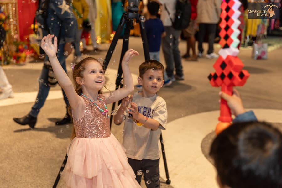 Children dancing at Diwali Melbourne